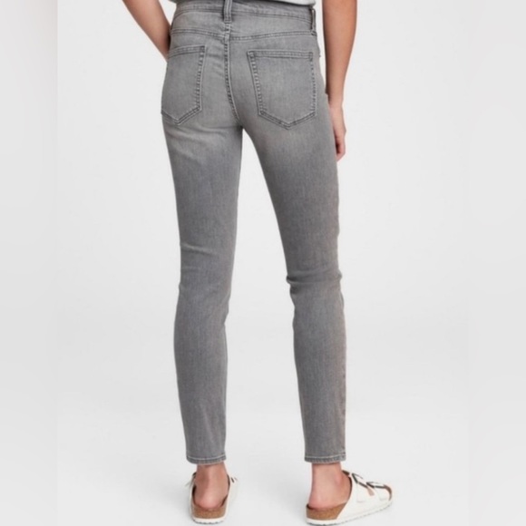GAP Authentic True Skinny denim jeans - Picture 2 of 7